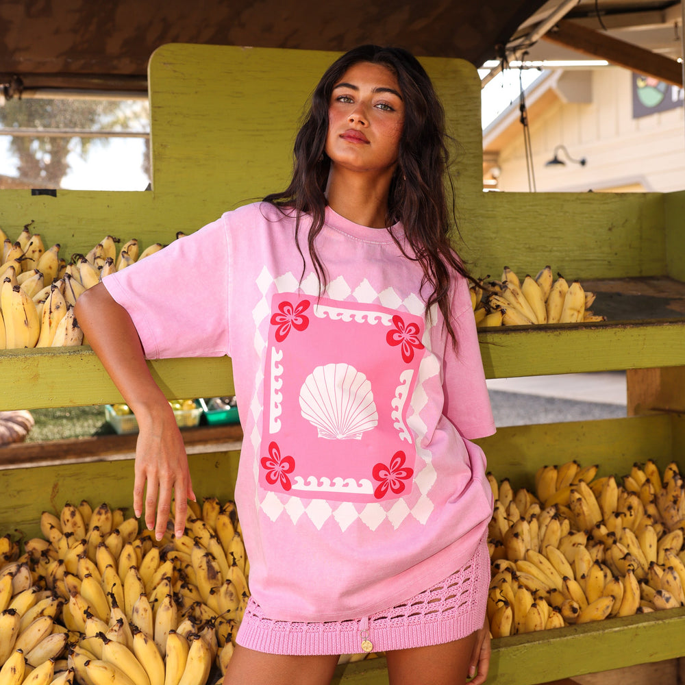 Boyfriend Tee - Shell Beach
